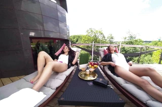 Ending My Summer on a High with a Wild Threesome - VR