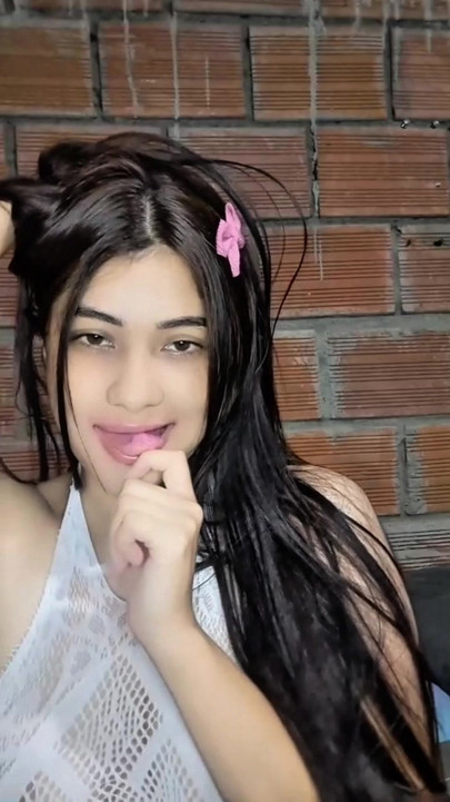 Porn actress yuliethgomez