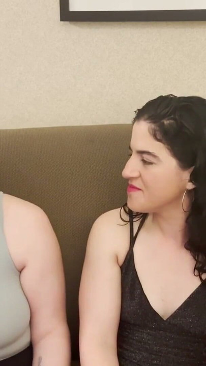 A slut's guide to happiness podcast - episode 30: exploring sex clubs - with foxie roxy | Klipp 2