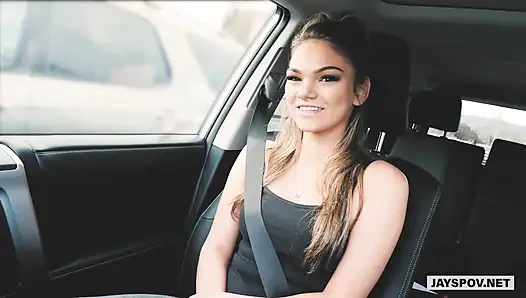 Athena Faris Reverse Cowgirl Creampie Sex