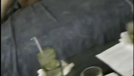 Тройничок в домашнем любительском видео