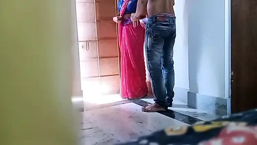 On the Day of Holi, I Changed the Color of the Pussy of the Neighbor Bhabhi with Color