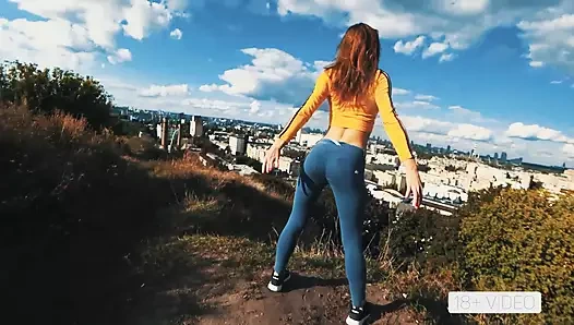 PUBLIC BLOWJOB AND CUMSHOT IN THE MOUTH SLUSTY FITNESS MODEL