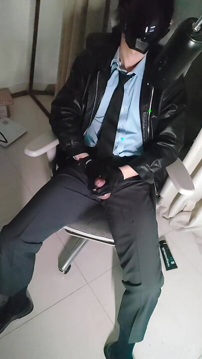 Plot - ASMR class at school