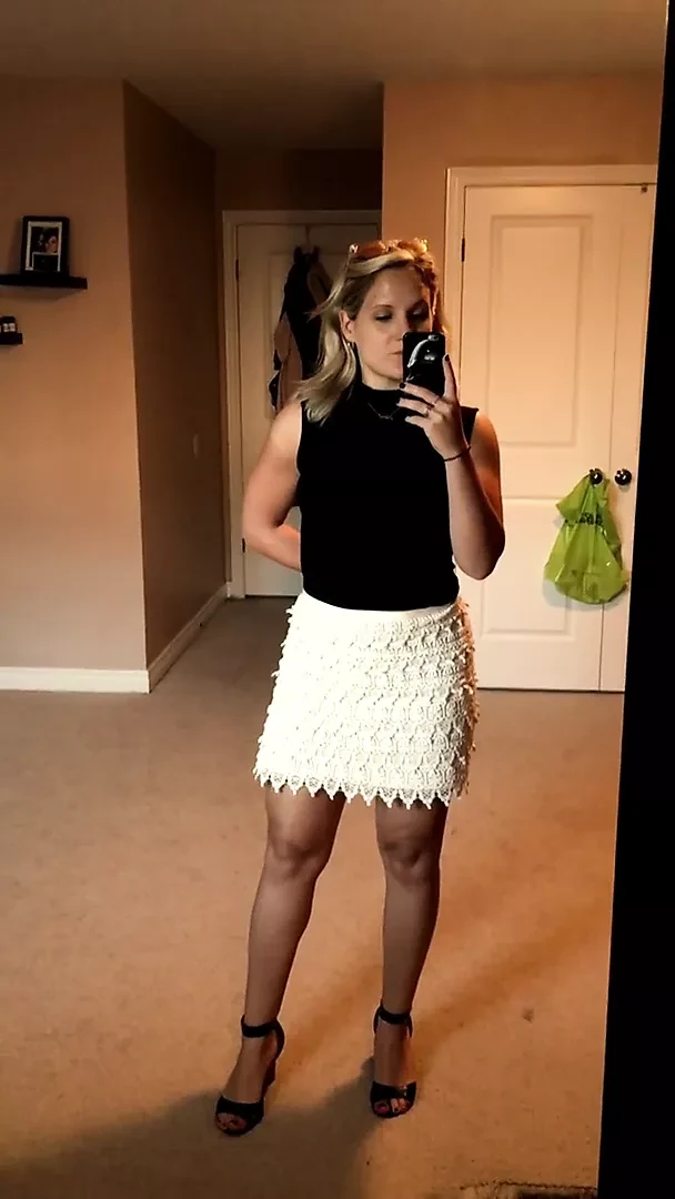 Sexy Milf In Heels Strips