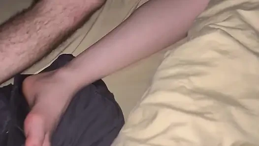 Meine stiefschwester mag es, wenn ich sie nachts betrete