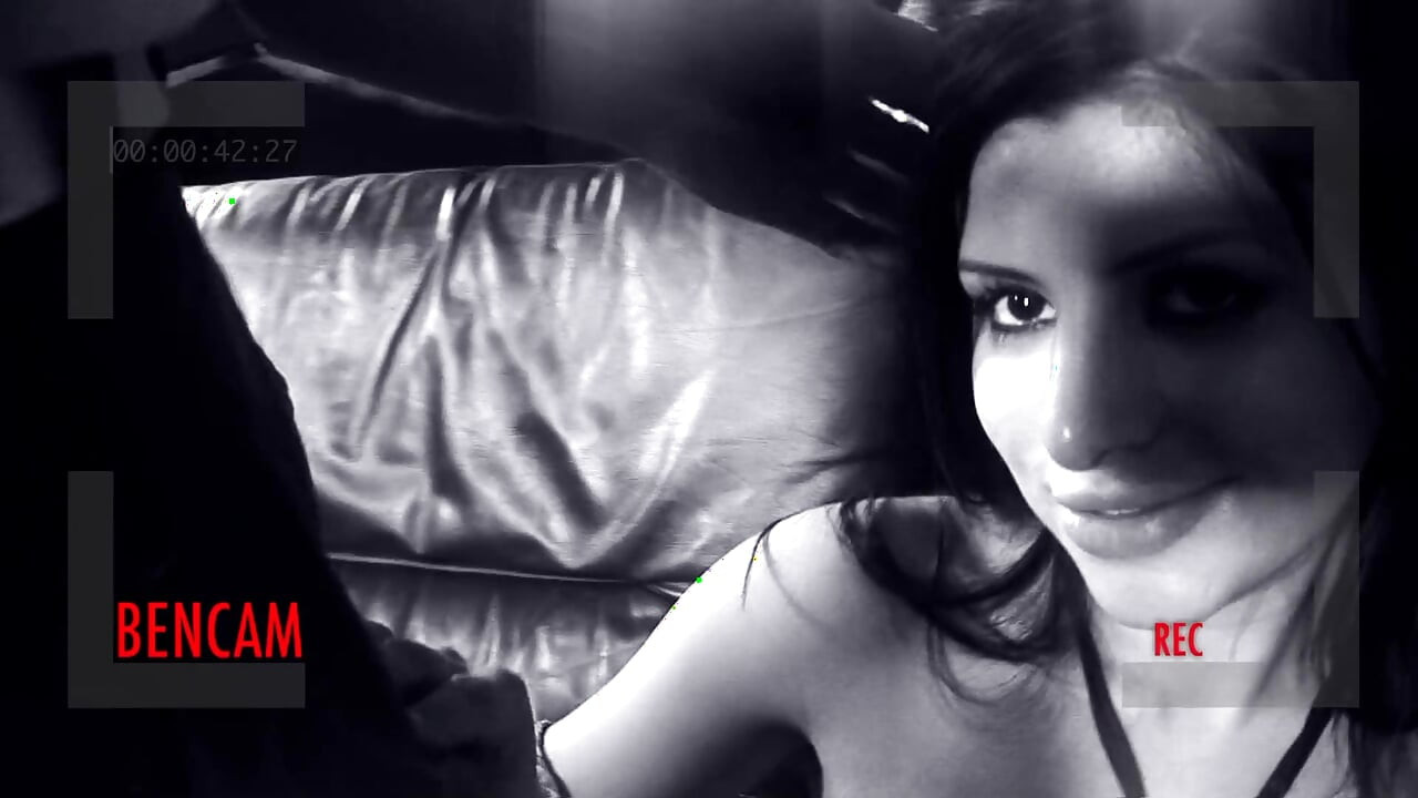 Super heiße schätzchen mit riesigen titten werden geschraubt