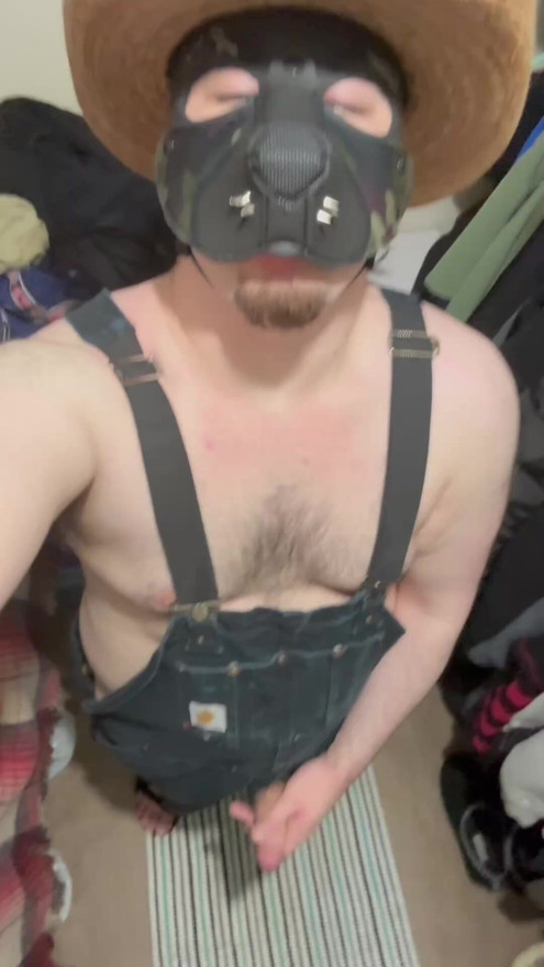 Yeehaw! Beta pup cums on camera again