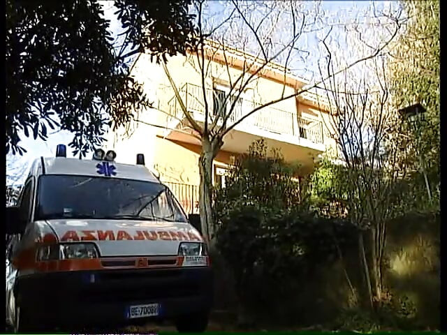 Jessica Rizzo de smerige dokter op zoek naar een pik!