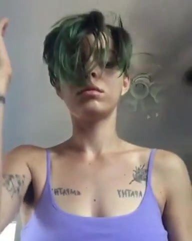 the dream:hairy armpits 213