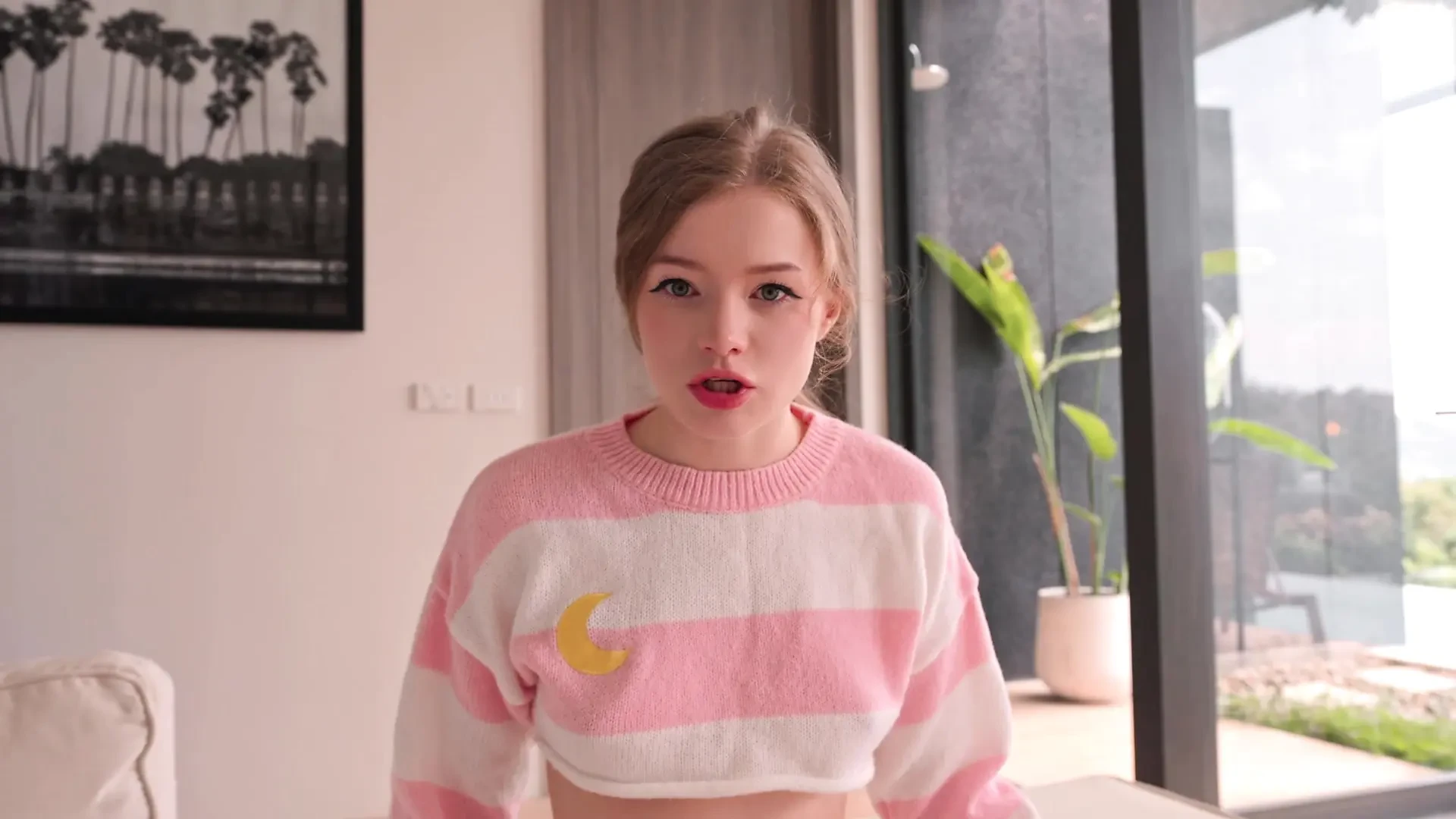 Sluta rycka iväg till själlösa pixlar, StepBro! Knulla din styvsyster! Stepsisters porrberoende