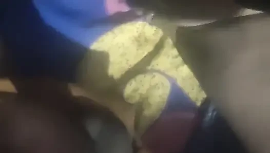 Stiefbrudchen fickt seine stiefschwester