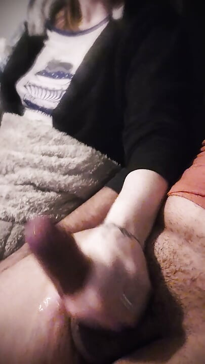 Chilling Out Pussy Licking + Femdom Handjob Reward