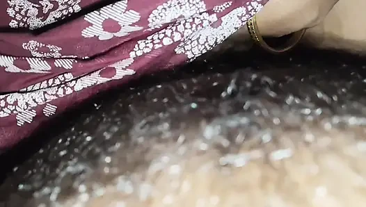 Desi stiefschweerin will sperma essen