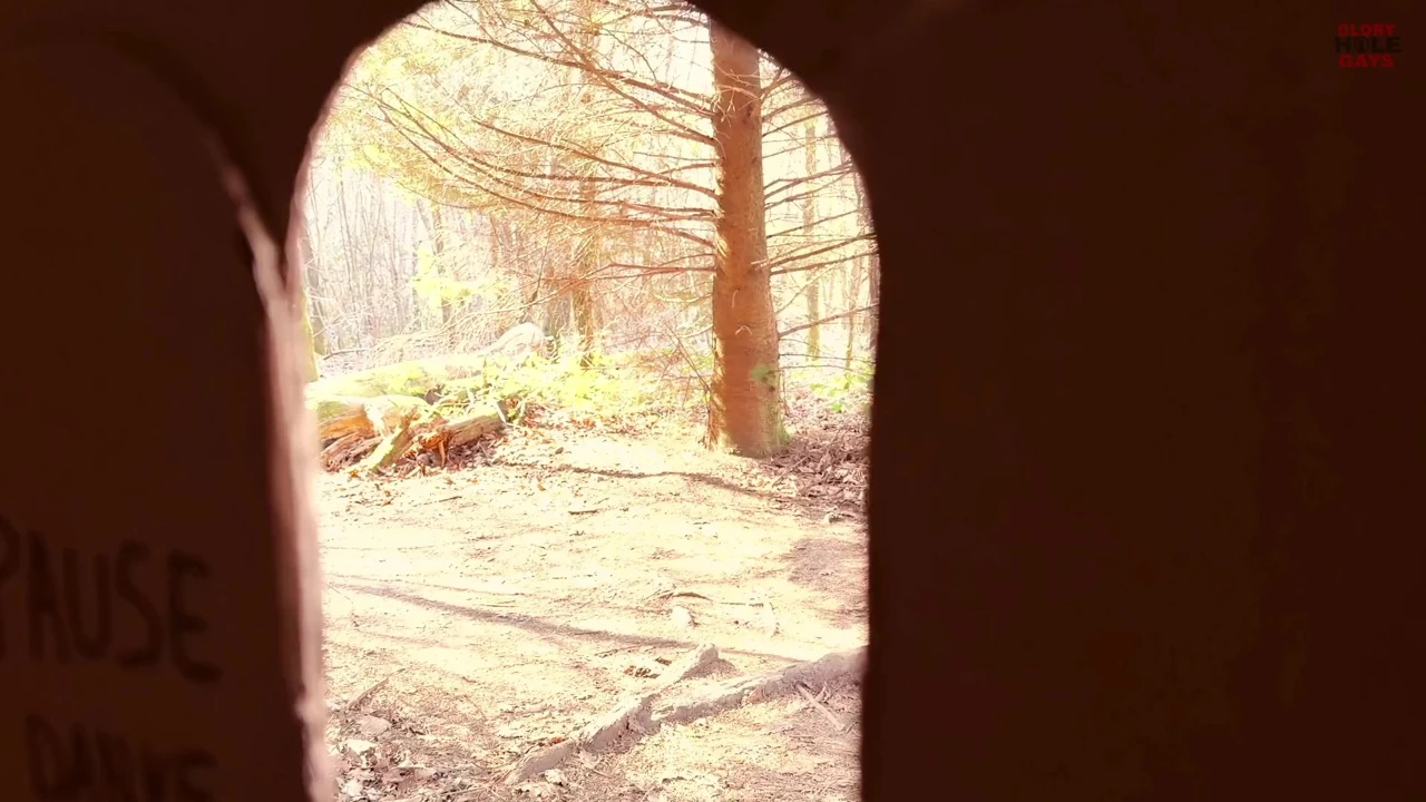 Açık havada gay gloryhole