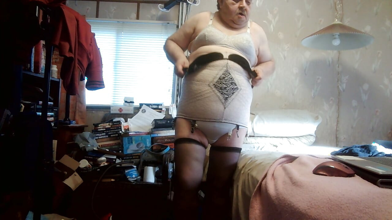 ANOTHER MOTHERFUCKER MASTURBATOR SHOW - my girdles, panties, and strip, and wiener cumm show