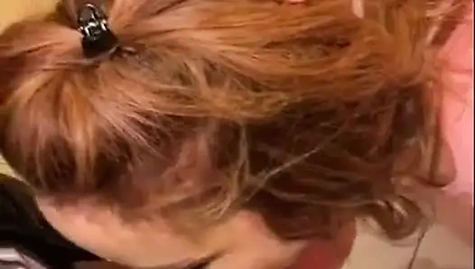 Rachel aldatıyor, emiyor ve fışkırtıyor