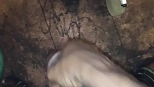 Büyük zenci yarağı bando lavabosunda işiyor büyük zenci yarağı fetişi