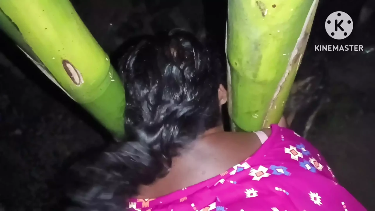 Pados ki bhabhi ko ghar ke bahar bulakat chudai ki