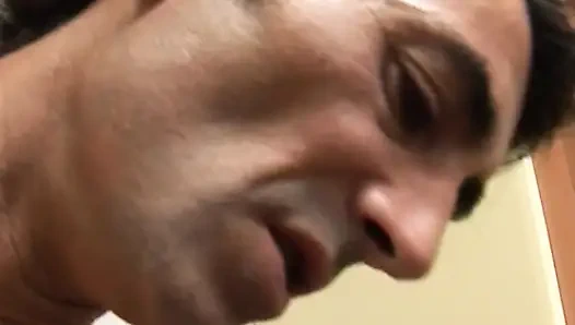 Pelacur jalang ini minta dientot habis-habisan kayak pelacur jalang