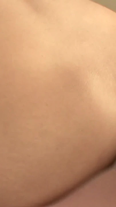 Erin stone是一个放荡无聊的大学妹子