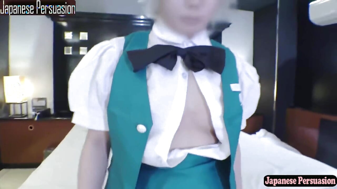 Cosplay-ontmoeting. Verpleegkundige-stijl cosplayer deelt een speelse en intieme privésessie in karakter - Deel 1