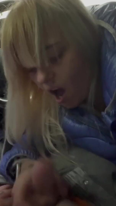 Outdoor Car Blowjob Cumshot Deep Throat Squirt Couple Blonde MILF Squirt | Clip 1