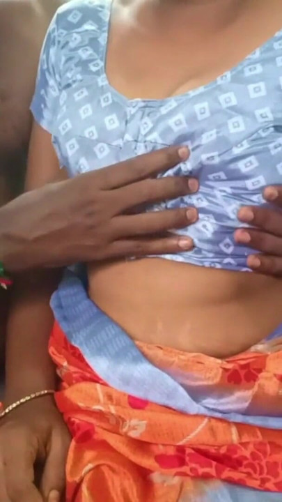 ammu remove thae blouse ,saree showing boobs 92 | Clip 1