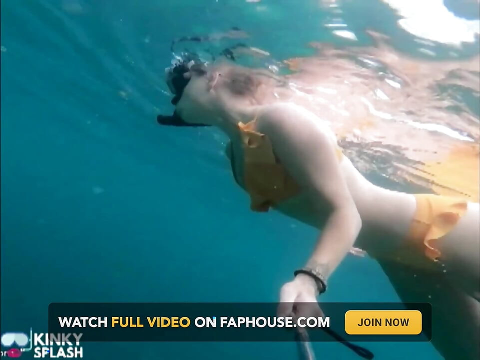 Snorkel Slut: Tight Bikini, Dive Mask & Underwater Fin Tease