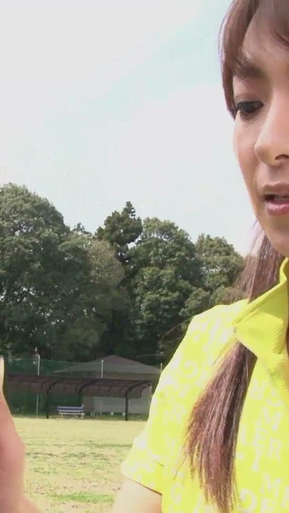 Notgeile Asiatin 22 Jahre bekommt den Golflehrer tief zu spueren | Clip 1