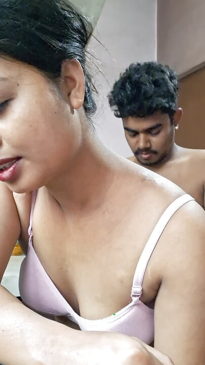 देसी भारतीय Vabi रोमांटिक सेक्स चुदाई हार्डकोर Caw लड़की