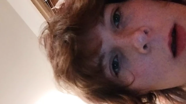 Sissy fuck her self