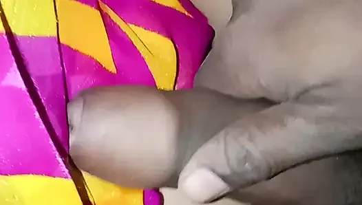 Desi aunty nude sex video chut ko chatne ka matalab yah hai
