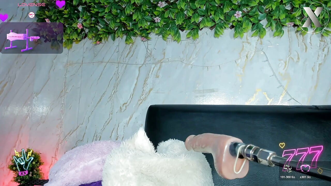 Lezbiyen: Dildo, inlemeler ve vajinam ıslanmıştı