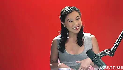 Kimmy kimm menaklukkan malu & menjual celana dalam bekas | Podcast Khusus Orang Dewasa