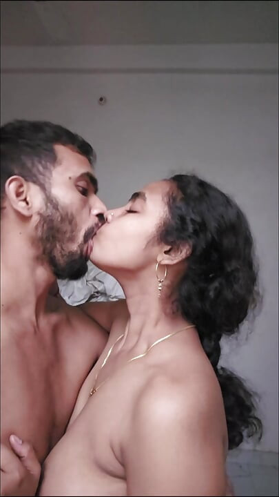 Indian husband wife passionate kissing fucking
