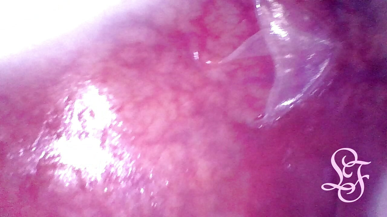 Olhe profundamente dentro da minha bunda!