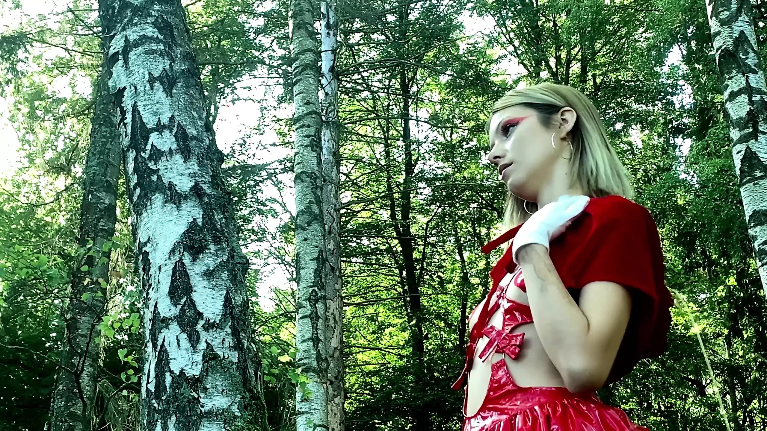 Little red Riding hood ko chudaee aur gahra choosna pasnd hai