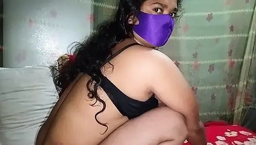 Big bottle gourd hardcore sex by village Bhabhi