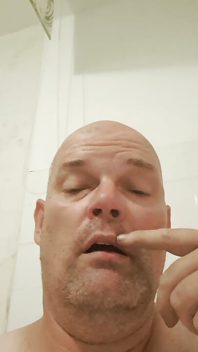 Who wants me to suck his glans?