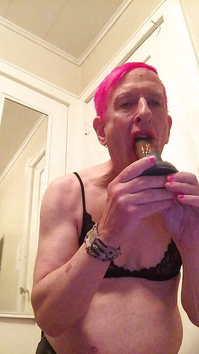 阅读我的娘娘腔暴露合同