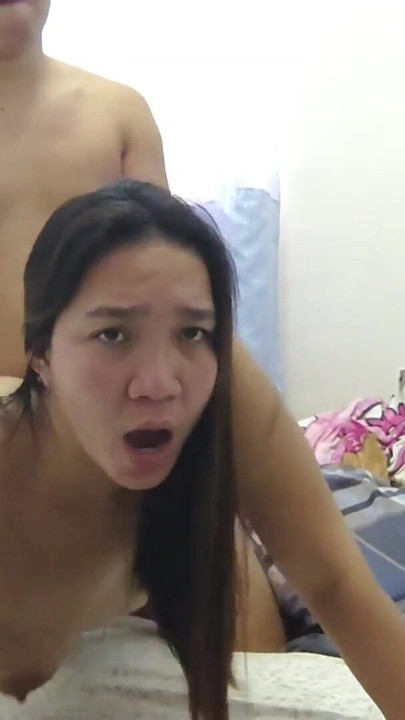 Detik emosi dari "PANCUTAN MUKA TERBENTANG SELEPAS KONGKEK TEGAR MILF ASIA"