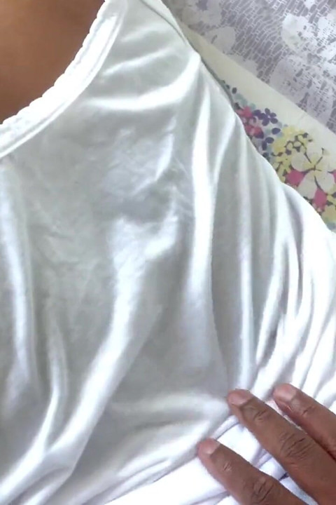 Sri Lankan College Girl Loves to Suck Big Bocks While Fucking