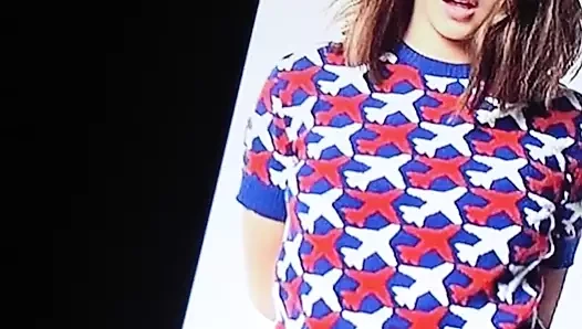 Maisie williams boşalmak haraç