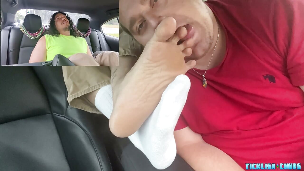 TicklishChubs Inovake Gives Matt His Toes As Payment For A Snyft Ride