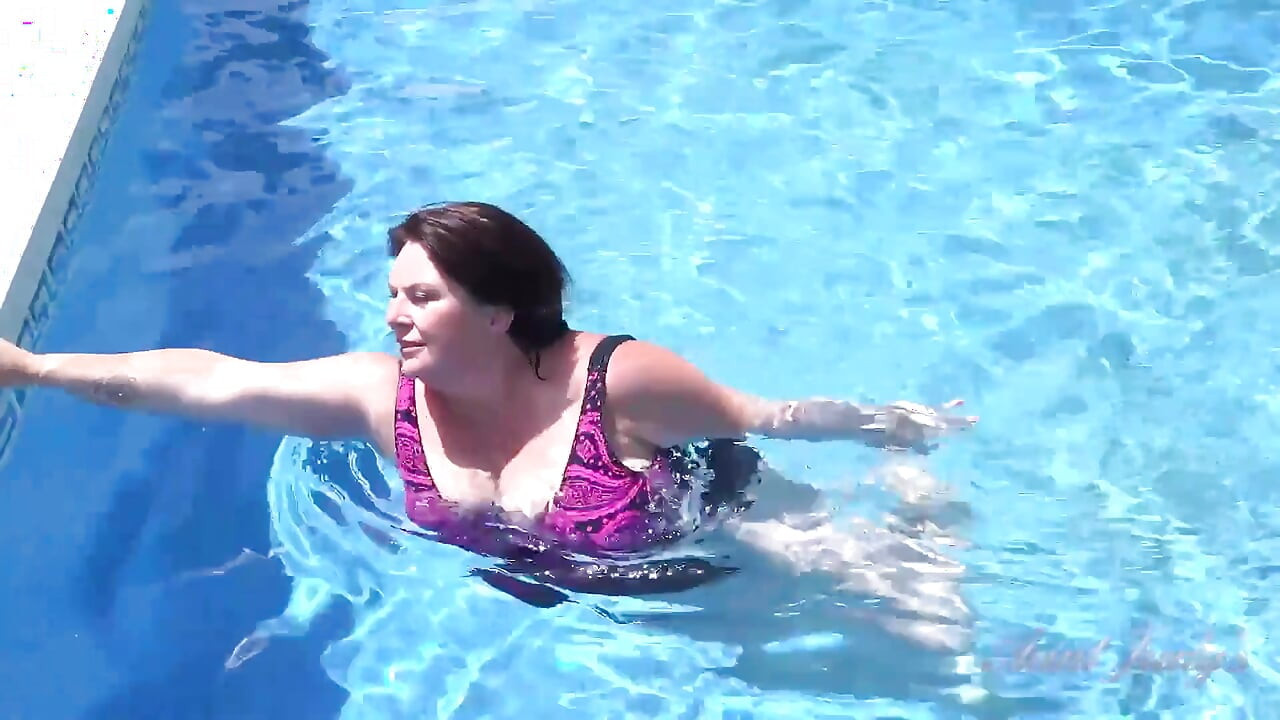Auntjudys - Busty Redhead MILF Jojo Robinson Goes Skinny Dipping in the Pool