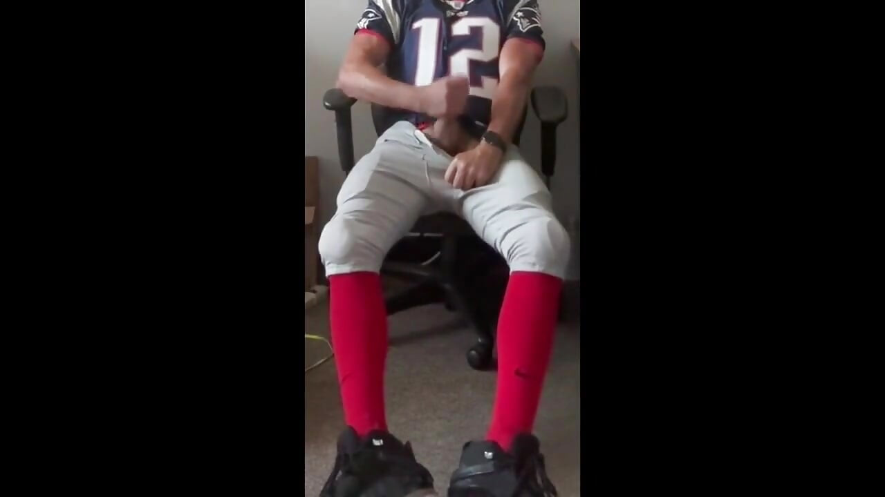 Jockdad87 Jerks and Shoots a Load in His Football Uniform