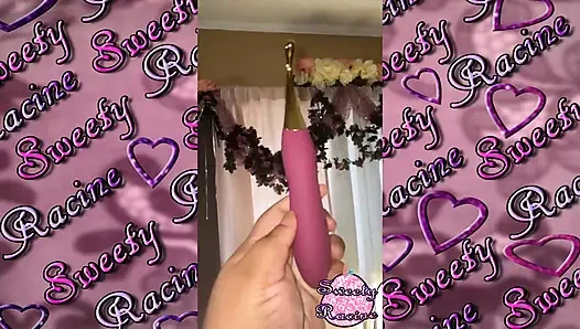 Ebenholz SSBBW befriedigt dunkle muschi mit kitzler-vibe