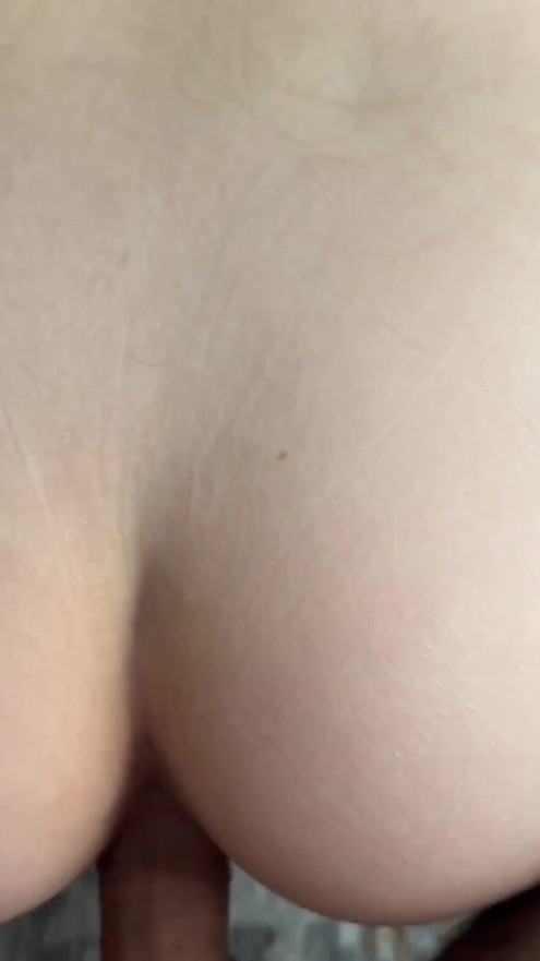 Picked Up Sexy Girl at the Gym – Dinner Date Turns into Hardcore Fuck in Every Position | Clip 1