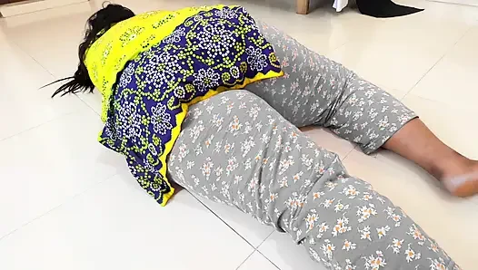 Tamil büyük götlü 19 yaşındaki seksi üvey kız kardeş Pencaplı st... Odasında dinlenirken rother - anal boşalma (bölüm-4)